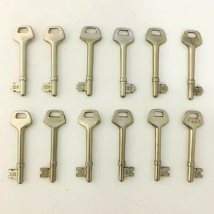 Llaves de mortaza precortadas para adaptarse a YALE M246 2 cerraduras de mortaza de palanca - numeradas -25 a 36 - Imagen 1 de 25