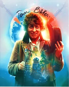 Doctor Who Autograph: TOM BAKER (The Fourth Doctor) Signed Photo - Foto 1 di 1