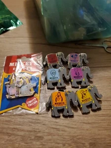 Disney Pins Mickey's Circus elephant Limited Edition Completer Along With Board  - Picture 1 of 5