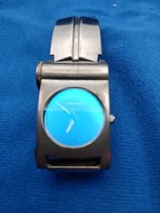 Orologio Android USA quadrante tono argento acciaio inox vintage: RARO - Foto 1 di 3