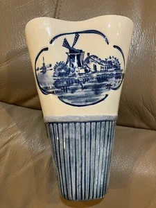 Vintage Blue and White Delft Windmill Ceramic Wall Pocket Vase Made In Japan - Picture 1 of 5