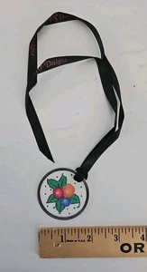 Cheryl Schaeffer FLORAL TAG 18ct Mono Handpainted Needlepoint Canvas LTK  - Picture 1 of 3