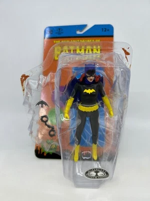 McFarlane Toys - DC Retro Batgirl The New Adventures of Batman 6in Action Figu - Image 1 of 4