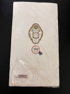 Vintage Warranted Damask Large Tablecloth with 8 Napkins - 60” X 90” Japan NIP - Picture 1 of 5