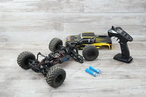 bezgar rc truck the IPX5 2.4GHz 4x4 for parts or repair READ DESCRIPTION - Picture 1 of 12