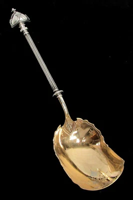 ERA ESTÉTICA GEORGE AFILADO CÚPULA GÓTICA ORO ESTERLINA LAVADO 9 1/2" CUCHARA GALLETA Foto 1 de 4