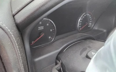 2015 Sierra Denali 1500 OE medidor de velocidade cluster 113K milhas GMC - Imagem 1 de 4