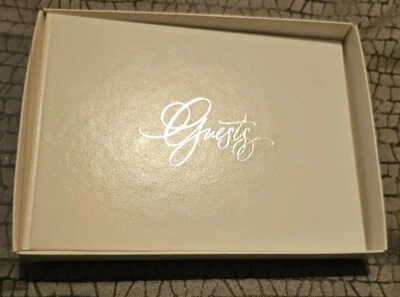 ASSINATURAS DE CONVIDADOS DO MEU LIVRO DE CHUVEIRO BRANCO ANIVERSÁRIO CASAMENTO BEBÊ-NÃO USADO - Imagem 1 de 4