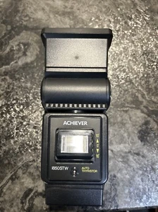 Used Achiever Electronic Flash Thyristor I850STW w Swivel Bounce Zoom Twin Light - Picture 1 of 6
