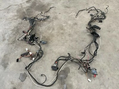 2006 MERCEDES BENZ CLS500 5.0L V8 ENGINE BAY WIRE WIRING HARNESS LOT492 OEM - Image 1 of 4