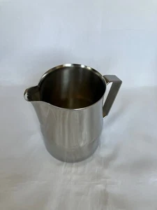 Jarra de espuma profesional de acero inoxidable Metallurgica Motta Europa, 33,8 oz - Imagen 1 de 4
