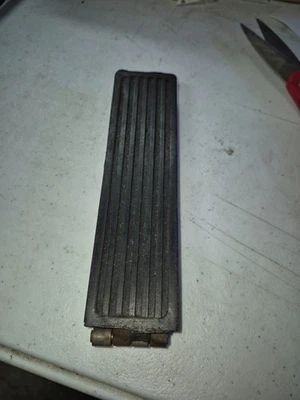 1936-37 Lincoln Zephyr Gas Pedal N.O.S. - Image 1 of 2