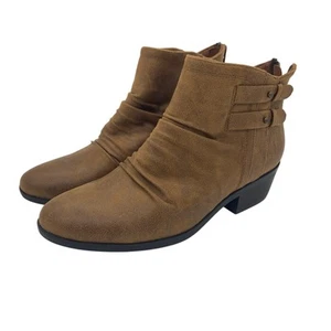 Baretraps Georgina Faux Leather Ankle Booties NWOB Women's Sz 6.5M Brown Classic - Picture 1 of 7