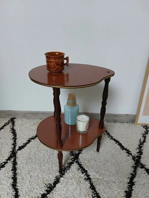 TABLE HARICOT FORMICA PIEDS BOBINES VINTAGE ANNÉES 60 TABLE D'APPOINT  - Photo 1/4