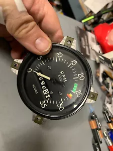 Cessna Tachometer PN C668020 0108 551 ACL X10 Stewart Warner Corp - Foto 1 di 13