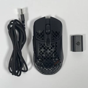 SteelSeries Aerox 5 Wireless - Holey RGB Gaming Mouse - Ultra-lightweight 18k - Afbeelding 1 van 5