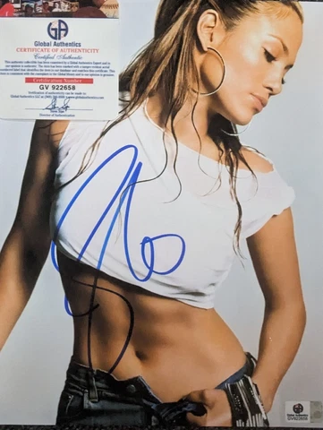 Jennifer Lopez Signed Autograph 8x10 COA Cover