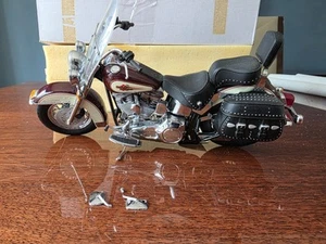 Harley Davidson Heritage Soft Tail Classic 1986 modelo escala 1:10 Franklin como nuevo. - Imagen 1 de 13