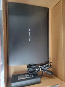 Portátil para juegos Gigabyte G5 MD 11ª generación i5RTX 3050Ti 8 GB RAM 512 GB - Imagen 1 de 15