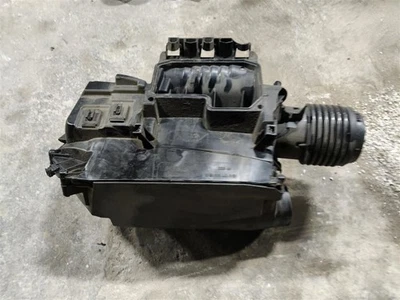 CAJA FILTRO AIRE 2710901601 2012-2015 MERCEDES-BENZ C250 Foto 1 de 4