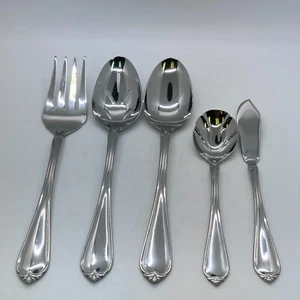 Reed & Barton Hammered Antique 18/0 Stainless Steel 5pc. Place Setting - Picture 1 of 14