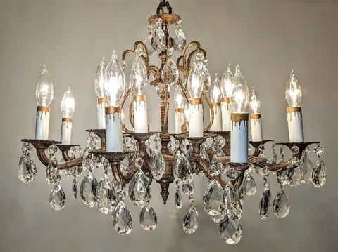 Vintage Spanish Brass and Crystal Chandelier 8 Arm 16 Lights New Wiring 23" Wide Cover