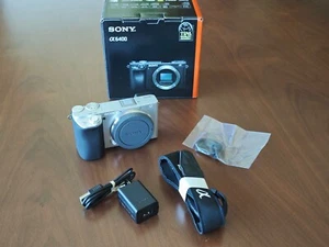 Sony Alpha a6400 24MP Camera - Silver in original box - Picture 1 of 7