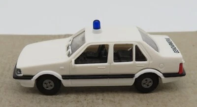 rare MICRO RIETZE HO 1/87 MAZDA 626  BLANCHE GENDARMERIE NO BOX - Photo 1/4