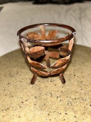 Vtg Mini Decorative Cast Iron Leaf Footed Base Bowl or Succulent/Candle Holder - Image 1 of 4