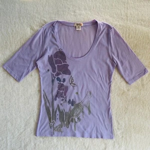 Women's Purple Short Sleeved Top with Floral Graphic size M Spring Summer - Picture 1 of 7