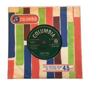 E777, Guitar Tango, The Shadows, 7" 45rpm Single, Very Good Plus Condition - Foto 1 di 4