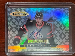 Shane Pinto Rookie Excellence Autograph 2021-22 Upper Deck Stature - Bild 1 von 2