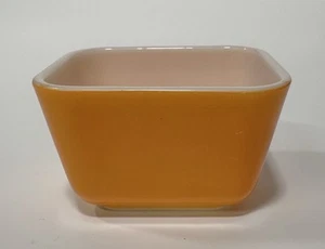 Vintage PYREX Refrigerator Dish 501 B 1 1/2 Cup No Lid - Picture 1 of 6