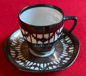 Taza y platillo Fraureuth Porcelain Demitasse 19th Early 20th c. Silver Overlay - Imagen 1 de 9