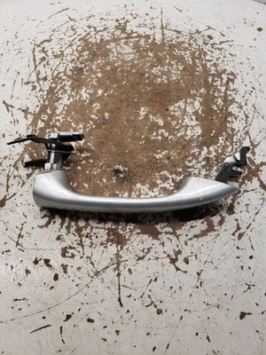 Door Handle Exterior 203 Type Sedan C230 Fits 01-07 MERCEDES C-CLASS 1364124 - Image 1 of 4