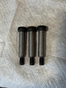 3 SOCKET SHOULDER SCREWSALLOY (INCH) BLACK ~ 1/2"-3/8-16x2" UNC ~ 221121-25-PR - Picture 1 of 2