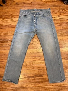 Jeans Levis 501 uomo 34x30 gamba dritta regular fit lavaggio medio bottoni mosca - Foto 1 di 4