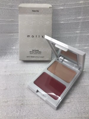 Mally Get Cheeky All Over Cheek Brilla en Tono BONITO EN ROSA Nuevo en Caja Foto 1 de 4