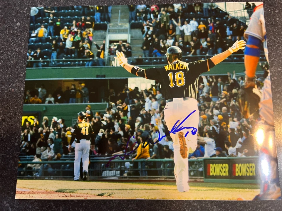 NEIL WALKER signed 8x10 Photo!! Pirates Great! “Pittsburgh Kid” - Image 1 of 1