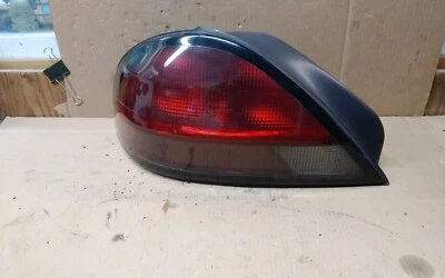 Pontiac Grand Am GT 2002 cuarto montado lado izquierdo luz trasera lámpara   Foto 1 de 4