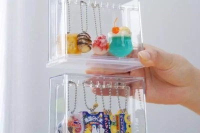 Capsule Toy Key Chain Display Case made in japan for gacha gasha Cute New - Image 1 of 4