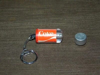 VINTAGE COKE COCA COLA KEYCHAIN KEY CHAIN FLASHLIGHT *NEEDS NEW BATTERY* - Image 1 of 4