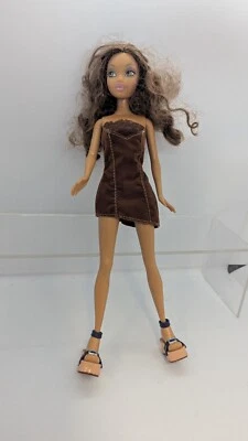 2003 Mattel My Scene Spring Break Madison B2231 - Doll, Accessories - Image 1 of 4