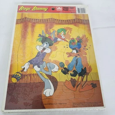 Paquete de 4 rompecabezas vintage con marco dorado Bugs Bunny & Casper Friendly Ghost Foto 1 de 4