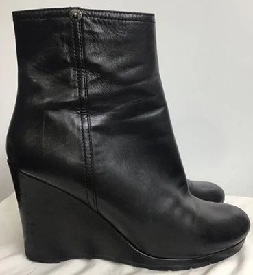 Botín Prada Cuero Negro Cuña Cremallera Lateral Puntera Almendra ☼Talla 39.5 Foto 1 de 4