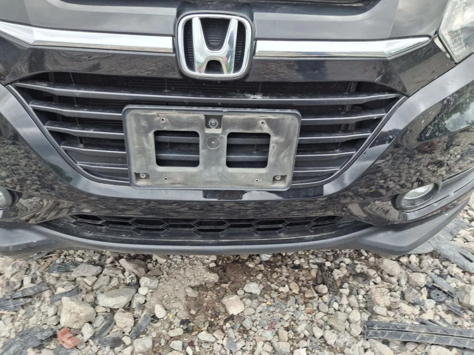 Grille Upper With Chrome Accent Trim Fits 16-18 HR-V 3532553 Foto 1 de 1