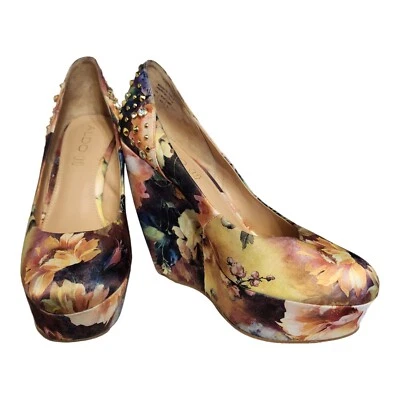 ALDO Gebhard Mujer Tacones Florales Talla 9 Tachonado Bling Plataforma Cuña  Foto 1 de 4