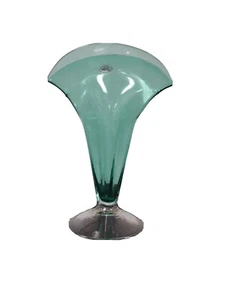 Signed Richard Blenko Blue Green Fan Vase Hand blown Art Glass Excellent cond. - Picture 1 of 8