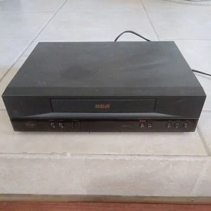 RCA VR352 VCR VHS Video Player Working Condition No Remote - Picture 1 of 5