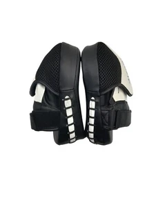 Focus mitts, Boxing Focus pads, Thai pads, Punch mitts, MMA pads Training - Picture 1 of 3